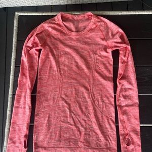 Lululemon swiftly tech